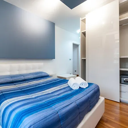 Il Rosso E Il Blu 4* Rom