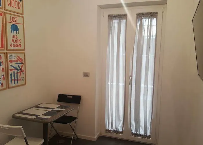 ゲストハウス イル ロッソ エ リ ブル 4*