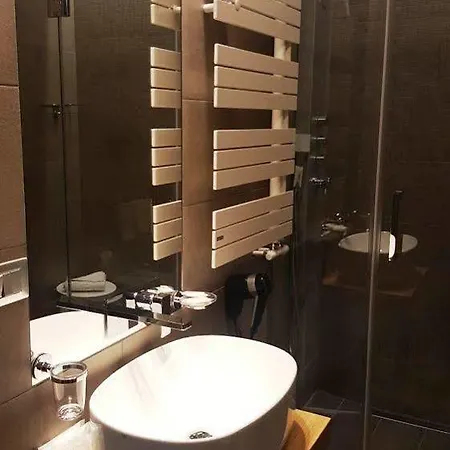 红与蓝酒店 4* 罗马